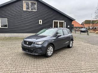 skadebil auto Seat Arona STYLE 110 PK NAVI CLIMA CAMERA LED VIRT DASH PARK ASS CRUISE B.J 2024 2024/3