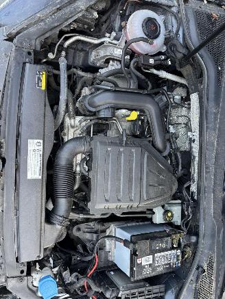 Volkswagen Golf VARIANT TSI 115 PK NAVI CLIMA CAMERA CRUISE B.J 2020 SCHROEFSCHADE picture 19