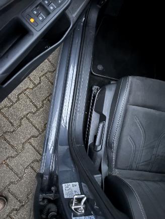 Volkswagen Golf 8.5 ETSI 1.5 HYBRIDE AUTOMAAT NAVI CLIMA CAMERA LED VIRT DASH TREKHAAK B.J 12-2024 picture 21