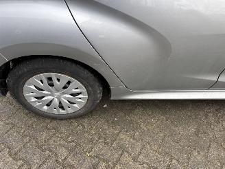 Toyota Yaris AUTOMAAT HYBRIDE CLIMA CAMERA B.J 07/2022 picture 16