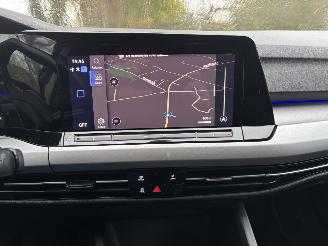 Volkswagen Golf 8 TSI EDITION NAVI CLIMA CAMERA LED PDC B.J 2023 plaatschade picture 10