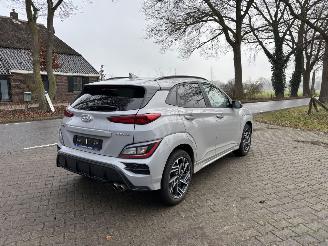 Hyundai Kona N-LINE SPORT T-GDI CLIMA CAMERA APP LED B.J 04-2023 lichte schade picture 2