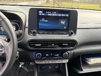Hyundai Kona N-LINE SPORT T-GDI CLIMA CAMERA APP LED B.J 04-2023 lichte schade picture 12