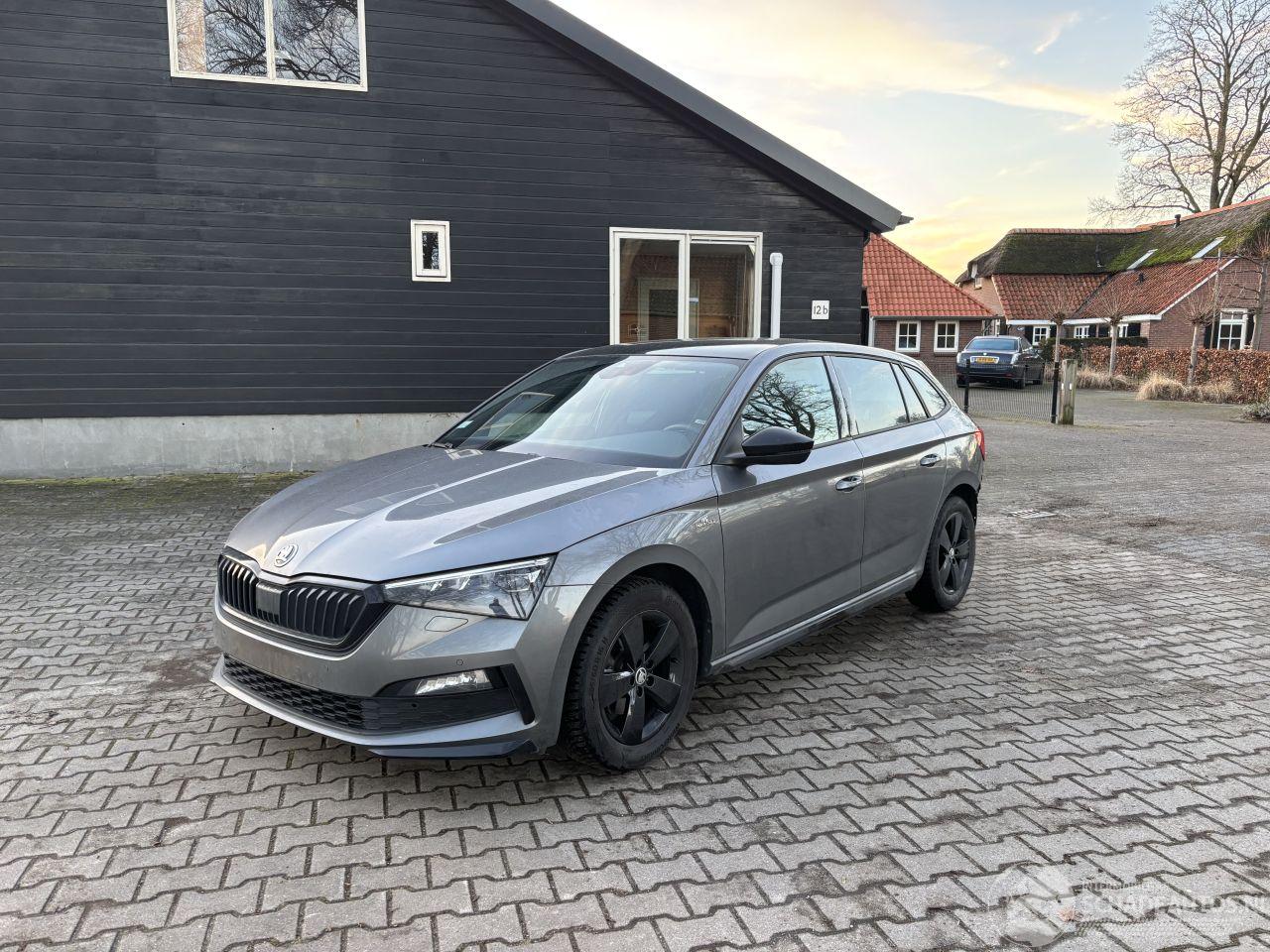 Skoda Scala 1.5 AUTOMAAT PANO 150 PK MONTE CARLO NAVI CLIMA LED B.J 12-2022