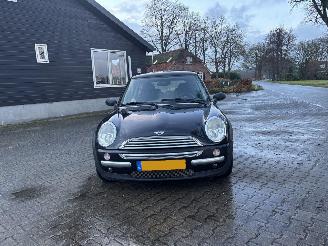 Mini Mini ONE PANORAMADAK AIRCO B.J 2003. APK MAART 2027 picture 9