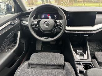 Skoda Octavia AUTOMAAT HYBRIDE NAVI CLIMA VIRT DASH CAMERA TREKHAAK LED B.J 12-2024 picture 10