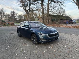 Skoda Octavia AUTOMAAT HYBRIDE NAVI CLIMA VIRT DASH CAMERA TREKHAAK LED B.J 12-2024 picture 19