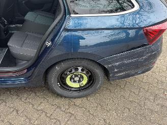 Skoda Octavia eTSI AUTOMAAT HYBRIDE NAVI CLIMA VIRT DASH CAMERA TREKHAAK LED B.J 12-2024 picture 23