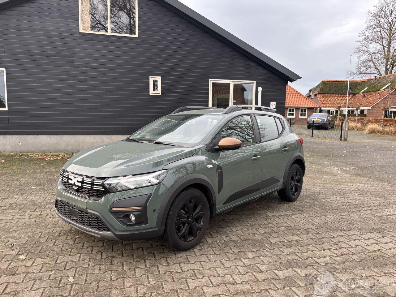 Dacia Sandero STEPWAY 110 PK EXTREEM NAVI CLIMA CAMERA LED B.J 2024 FACELIFT