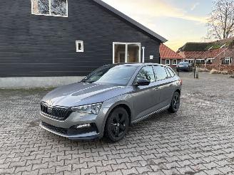 Voiture accidenté Skoda Scala 1.5 PANO AUTOMAAT 150 PK MONTE CARLO NAVI CLIMA CAMERA LED PDC B.J 2022 2022/12