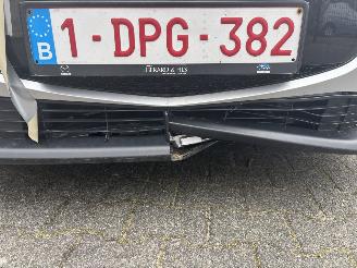 Mazda 2 AUTOMAAT HYBRIDE CLIMA CAMERA B.J 2024. 17 dkm picture 15