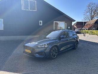 uszkodzony samochody osobowe Ford Focus ST LINE PANO NAVI CLIMA CAMERA LED HEAD UP B.J 2019 2019/1