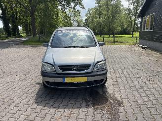 Opel Zafira 1.6 Benzine 7 Persoons B.J 2000 sloop/loop picture 5
