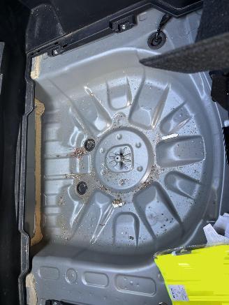 Toyota Yaris Cross HYBRIDE 1.5 AUTOMAAT NAVI CLIMA CAMERA PDC B.J 06-2023 picture 19