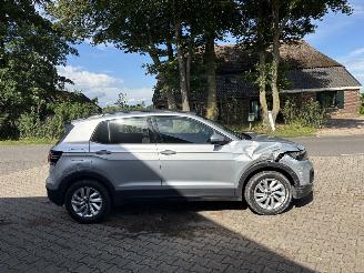 Volkswagen T-Cross CROSS TSI 110 PK AUTOMAAT NAVI CLIMA CAMERA VIRT DASH B.J 09-2023 picture 5