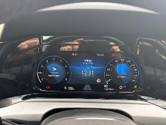 Volkswagen  TSI 110 PK NAVI CLIMA VIRT DASH PDC CRUISE B.J 10-2020 picture 10