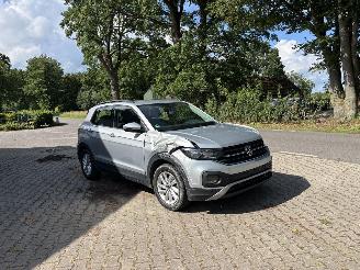 skadebil auto Volkswagen T-Cross TSI 110 PK AUTOMAAT NAVI CLIMA CAMERA VIRT DASH B.J 09-2023 2023/9