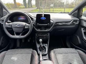 Ford Puma ST LINE X 125 PK NAVI CLIMA PDC B.J 09-2021 28 dkm Lichte schade picture 11