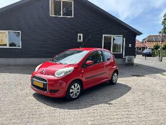 Damaged car Citroën C1 3-drs Edition Stuurbekrachtiging Airco elec ramen B.J 2010 2010/4