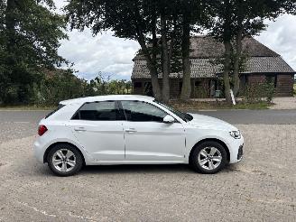 Audi A1 25 TFSI 95 PK VIRT DASH AIRCO PDC B.J 2023 lichte schroefschade picture 5