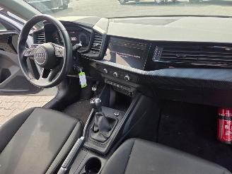 Audi A1 TFSI 95 PK VIRT DASH AIRCO PDC B.J 2023 LICHTE SCHROEFSCHADE picture 14