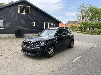 Unfallwagen Mini Countryman COOPER SPORT HYBRIDE PLUG IN SE 4AWD AUTOMAAT NAVI CLIMA LEER LED PDC STOELVERW B.J 12-2019 2019/12