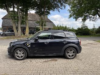 Avarii autoturisme Mini Countryman COOPER SPORT HYBRIDE PLUG IN SE 4AWD AUTOMAAT NAVI CLIMA LEER LED PDC STOELVERW B.J 12-2019 2019/12
