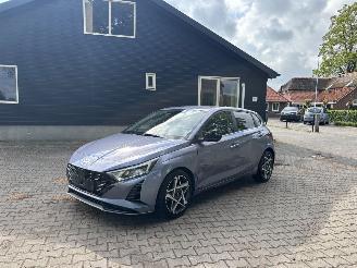 Avarii autoturisme Hyundai I-20 AUTOMAAT 100 PK PREMIUM SPORT BOSE NAVI CLIMA CAMERA LED B.J 12-2024 2024/12