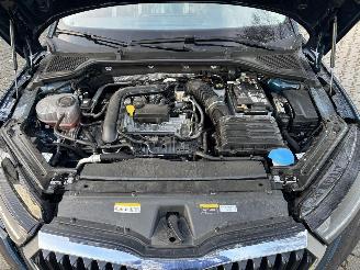 Skoda Octavia TSI AUTOMAAT HYBRIDE NAVI CLIMA VIRT DASH CAMERA TREKHAAK LED B.J 12-2024 picture 18