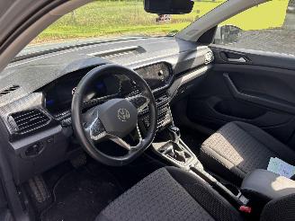 Volkswagen T-Cross AUTOMAAT 110 PK NAVI CLIMA CAMERA VIRT DASH B.J 09-2023 picture 9