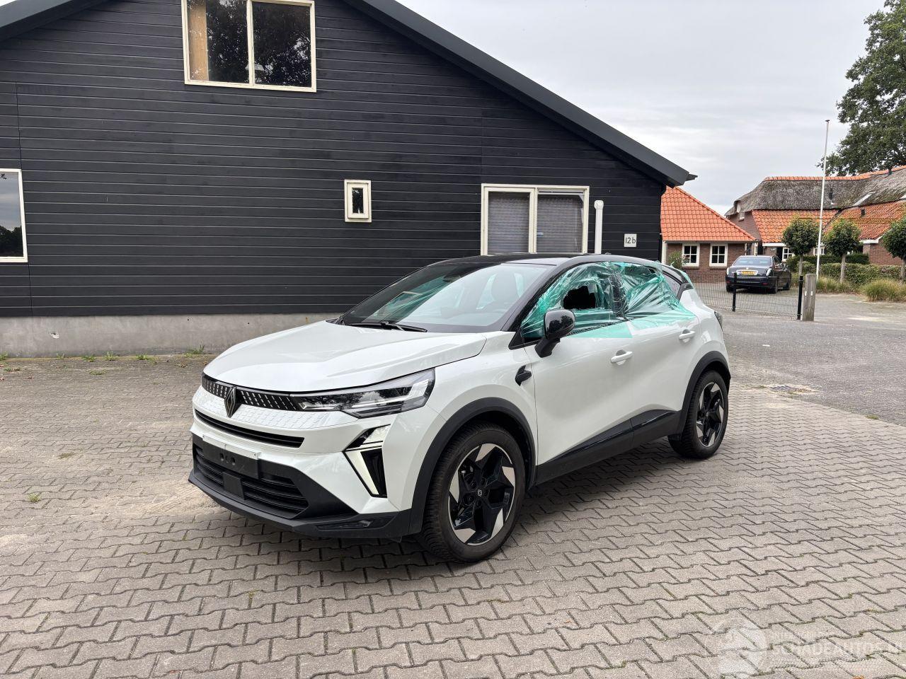 Renault Captur 6 E TECH HYBRIDE AUTOMAAT NAVI CLIMA CAMERA B.J 10-2025 NEW MODEL