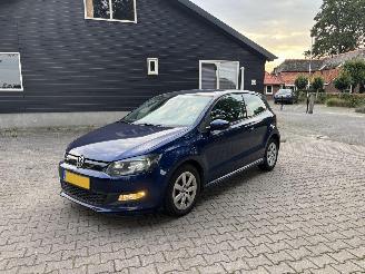 Coche accidentado Volkswagen Polo TDI AIRCO NAVI CRUISE LMV B.J 2011 APK VERLOPEN 2011/4