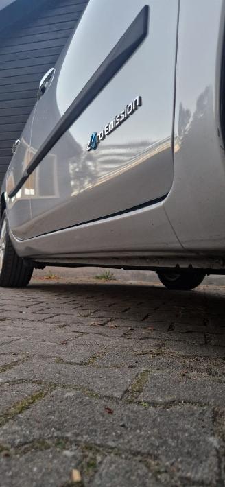 Nissan Leaf Navi Clima Lmv Camera  B.J 2012 GEEN SCHADE picture 14