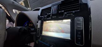 Nissan Leaf Navi Clima Camera lmv B.J 2012 geen schade picture 12