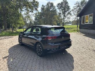 Volkswagen Golf TSI 110 PK NAVI CLIMA PDC CRUISE B.J 09-2022 picture 4