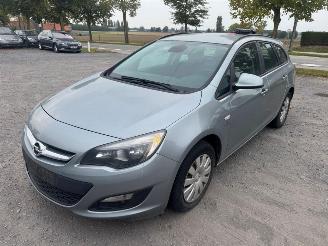  Opel Astra  2014/9