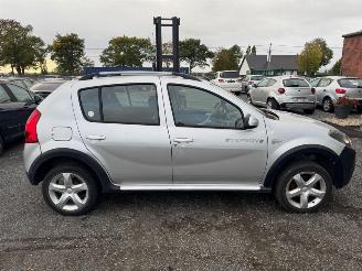 Dacia Sandero  picture 4