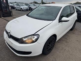 Coche accidentado Volkswagen Golf  2011/9