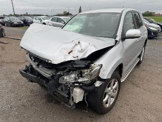 Voiture accidenté Toyota Rav-4  2010/6