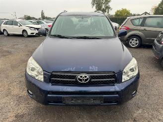 Toyota Rav-4  picture 2