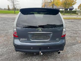 Mitsubishi Grandis  picture 6