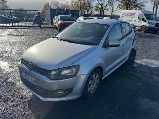skadebil auto Volkswagen Polo  2013/2