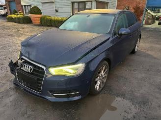 Auto incidentate Audi A3  2015/11