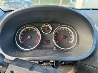 Opel Corsa D picture 24