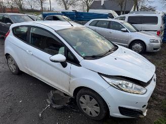 Ford Fiesta TREND picture 2