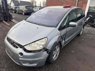 uszkodzony samochody osobowe Ford S-Max  2008/6