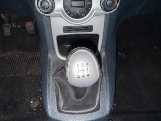 Ford Fiesta TITANIUM picture 14