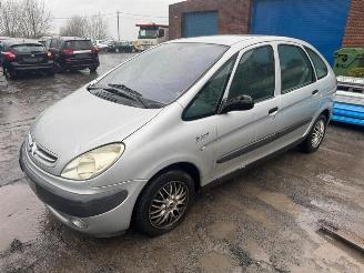 Voiture accidenté Citroën Xsara PICASSO 2003/5