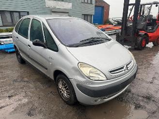 Citroën Xsara PICASSO picture 2