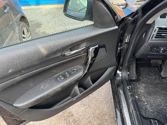 BMW 1-serie 118I picture 19